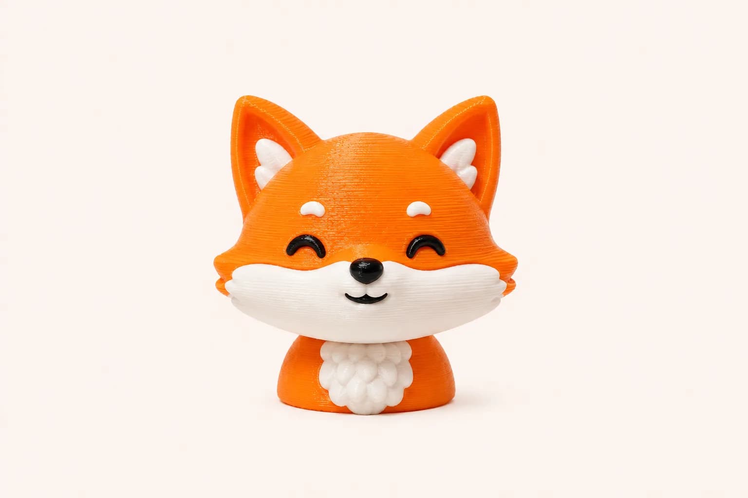 Nahaufnahme des Prints-by-Eri-Fuchs-Maskottchens