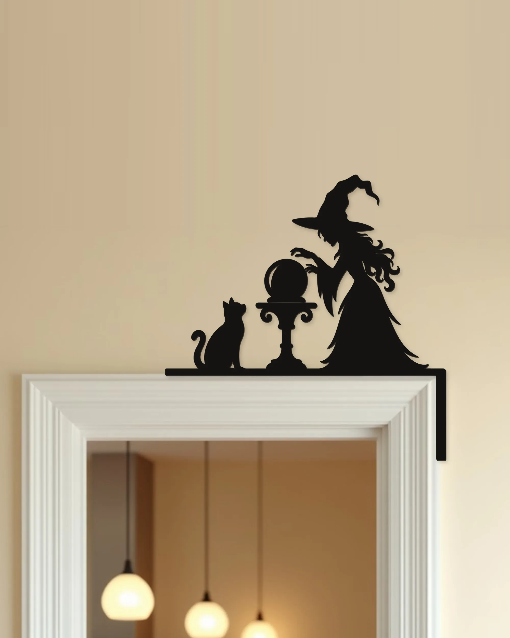 Halloween Türdeko Hexe mit Kristallkugel